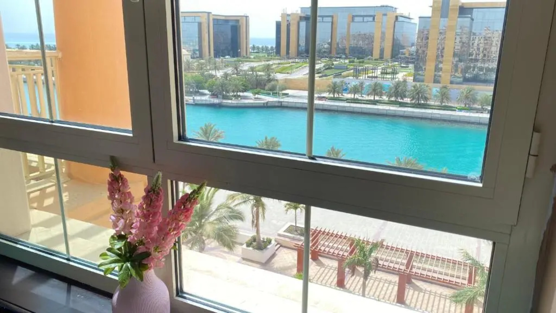 Honeymoon Style (family)