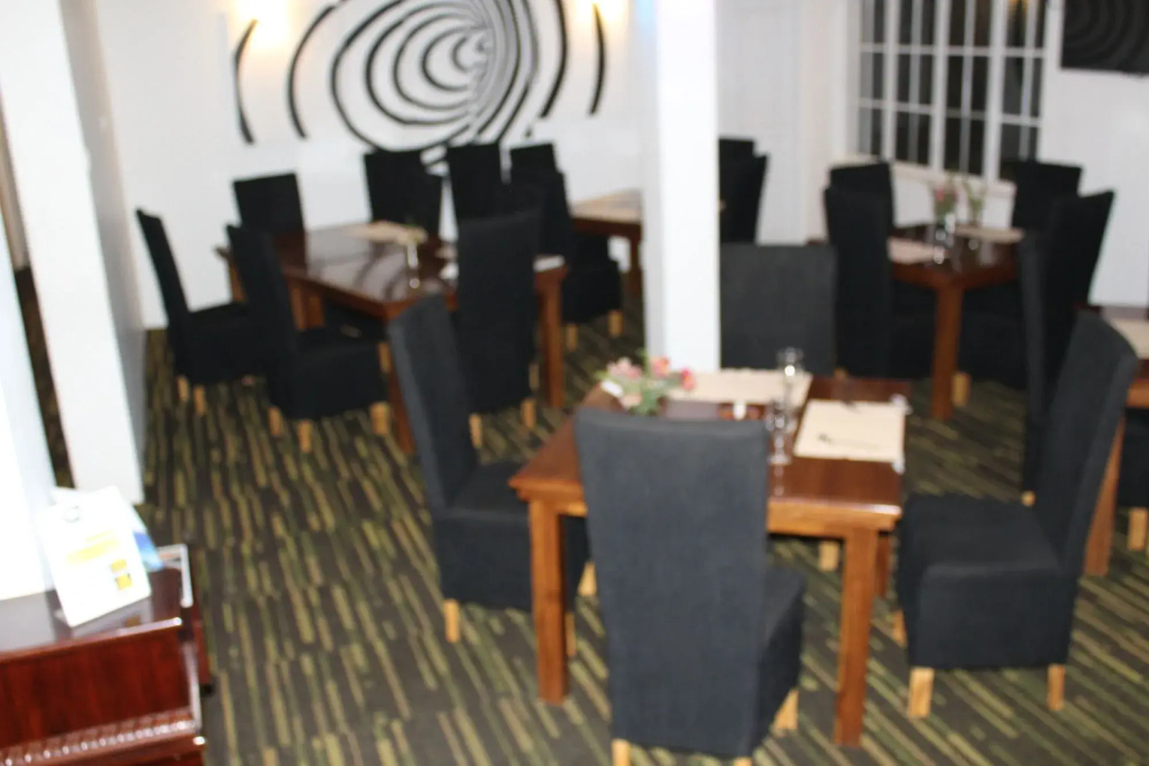 La Cottage Boutique Hotel & Restuarant