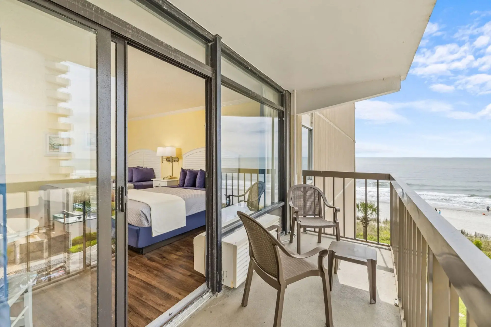 North Shore Oceanfront Resort Hotel with Waterpark