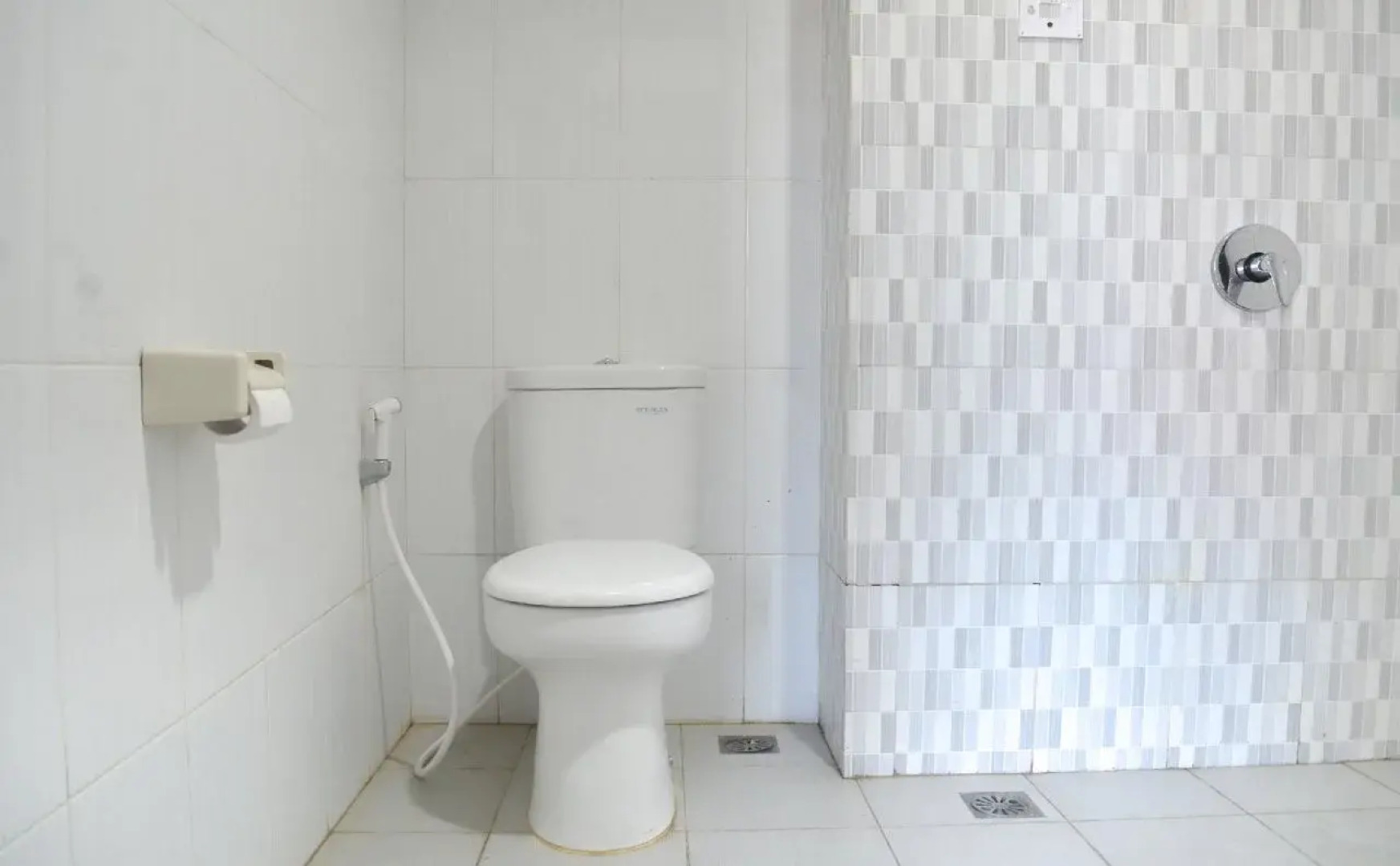 Hotel Grand Pacific by OYO Rooms