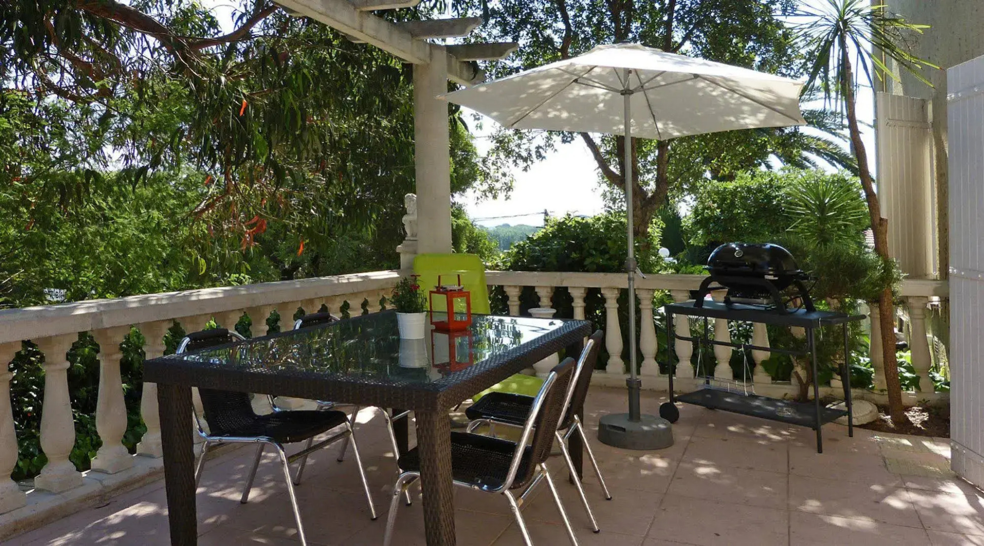 Au Reveil des Cigales