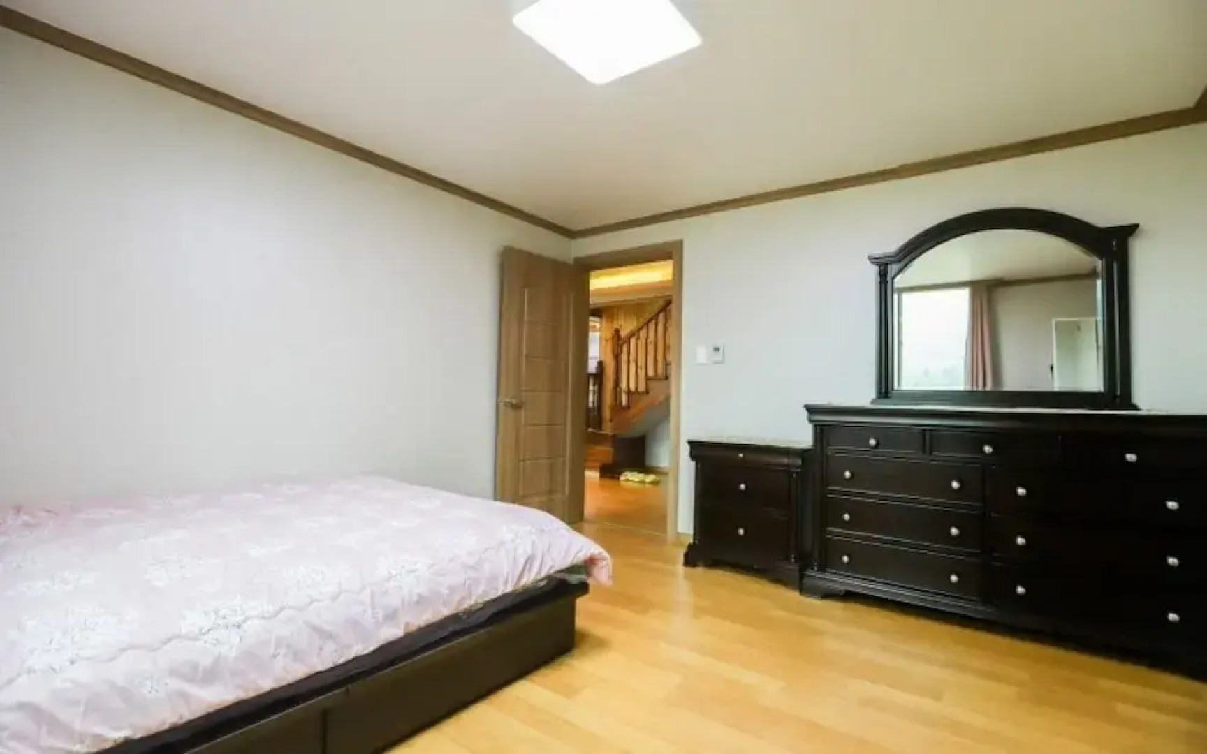 Yesan Deulsaem Pension