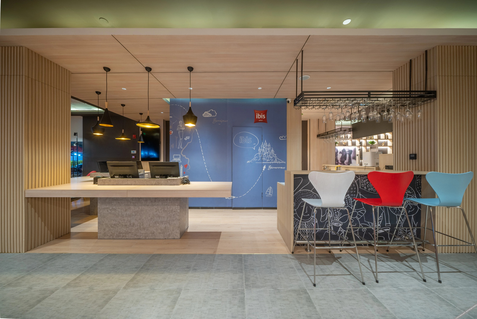 Ibis Hotel (Jinchang Guofang Plaza)