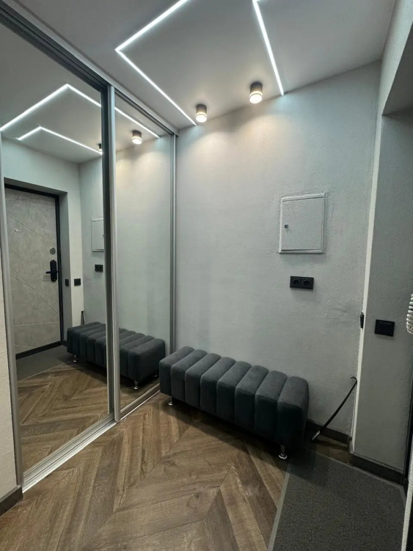 Апартаменты на улице Конституции 5/1