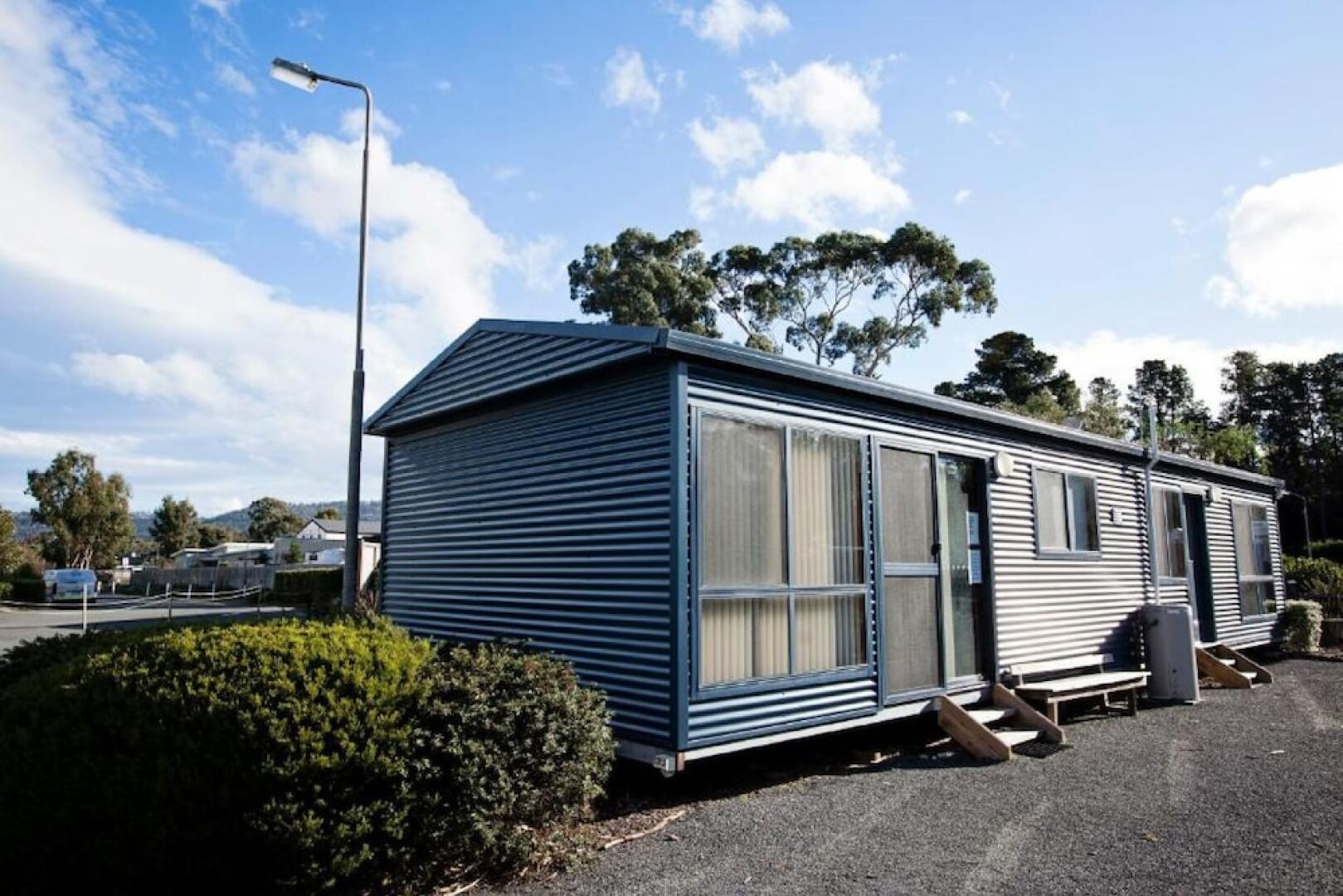 Seven Mile Beach Cabin and Caravan Park