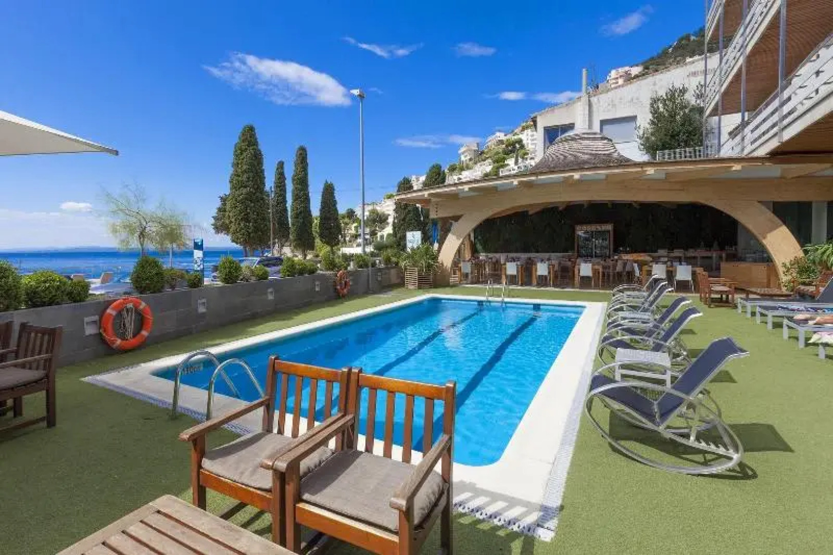 Canyelles Marina 3000