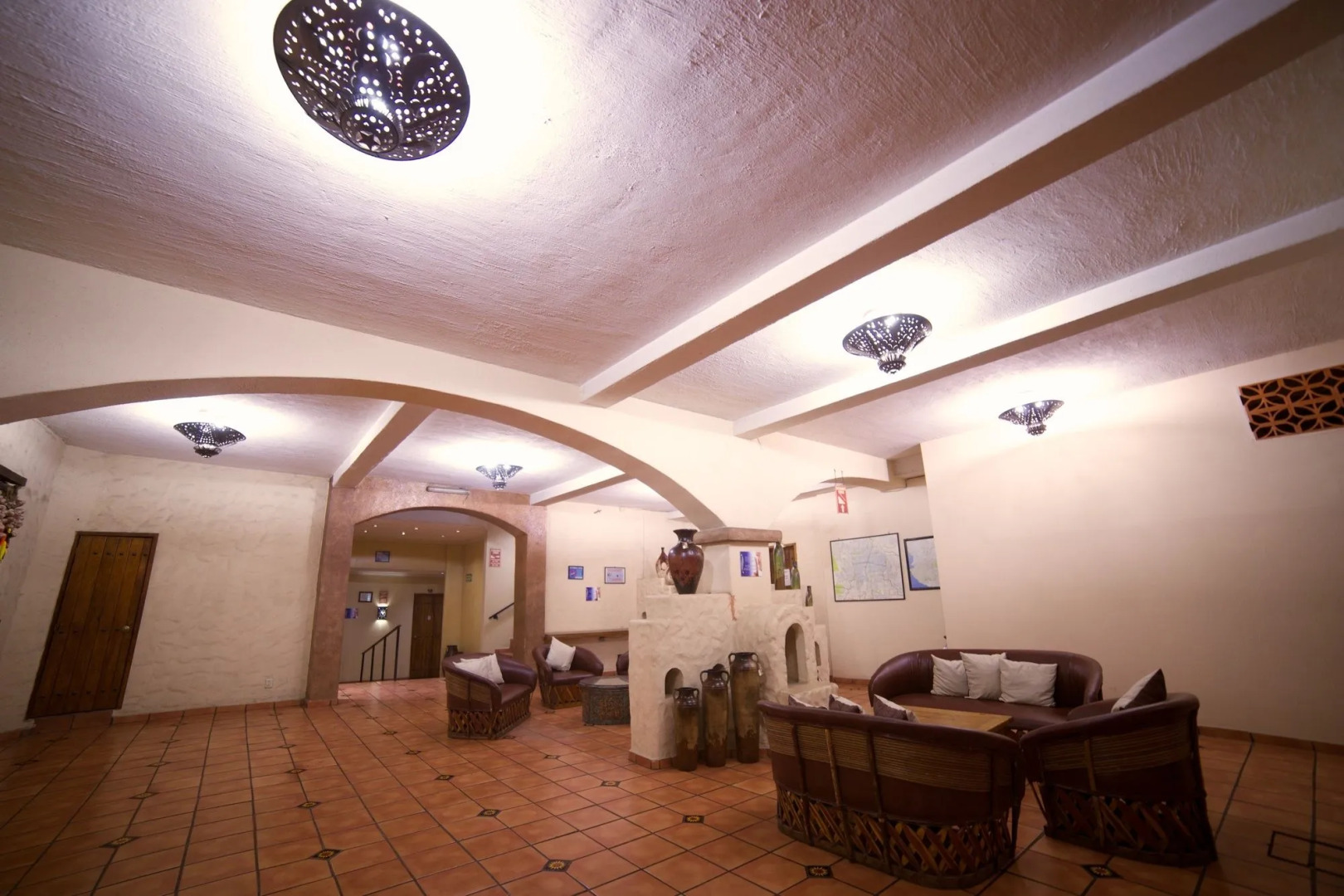 Hotel Hacienda del Sol