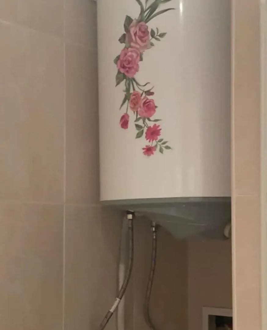 Felicita Aivazovski Park Ap H28