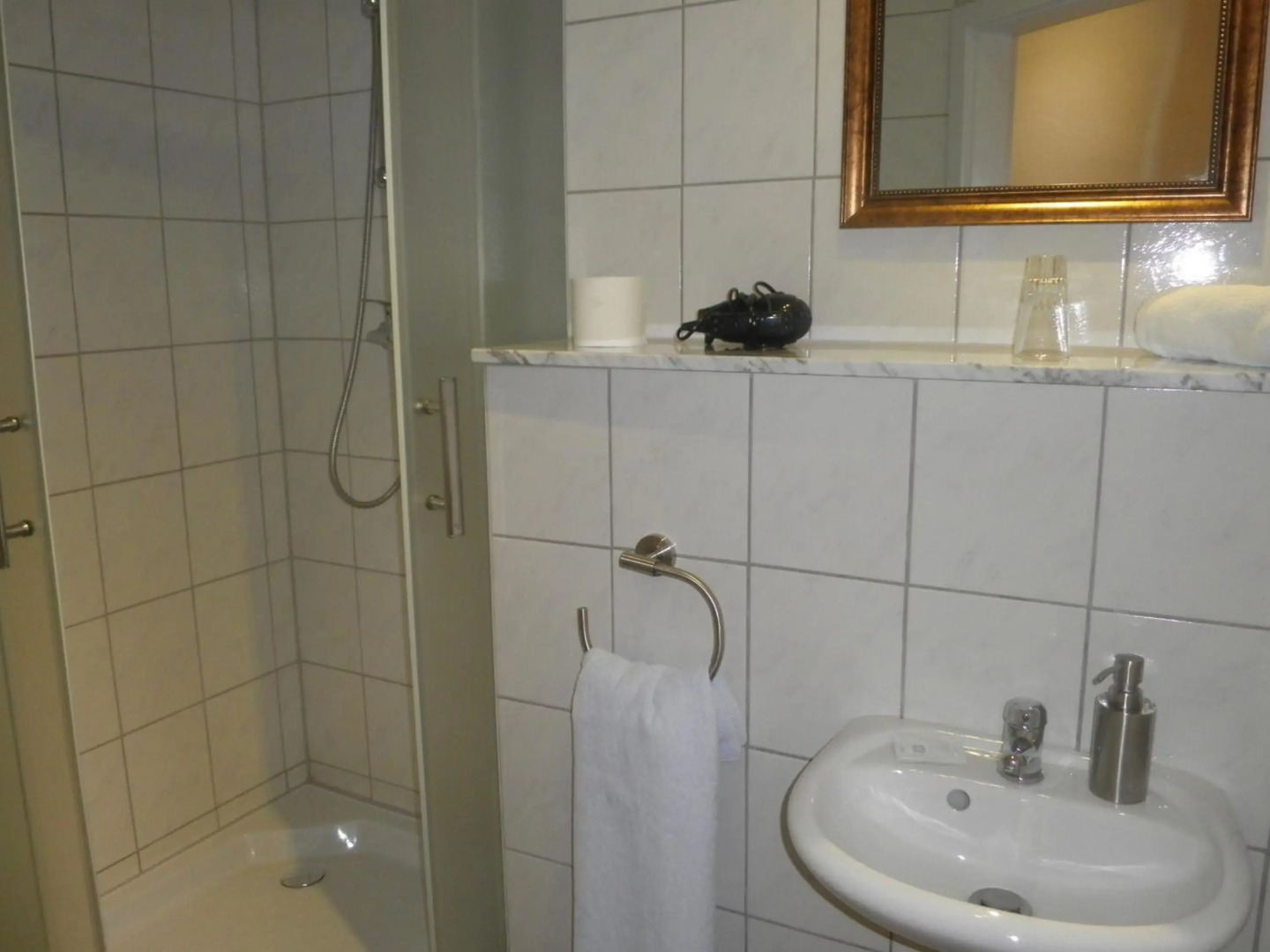 Bennett's Restaurant & Hotel