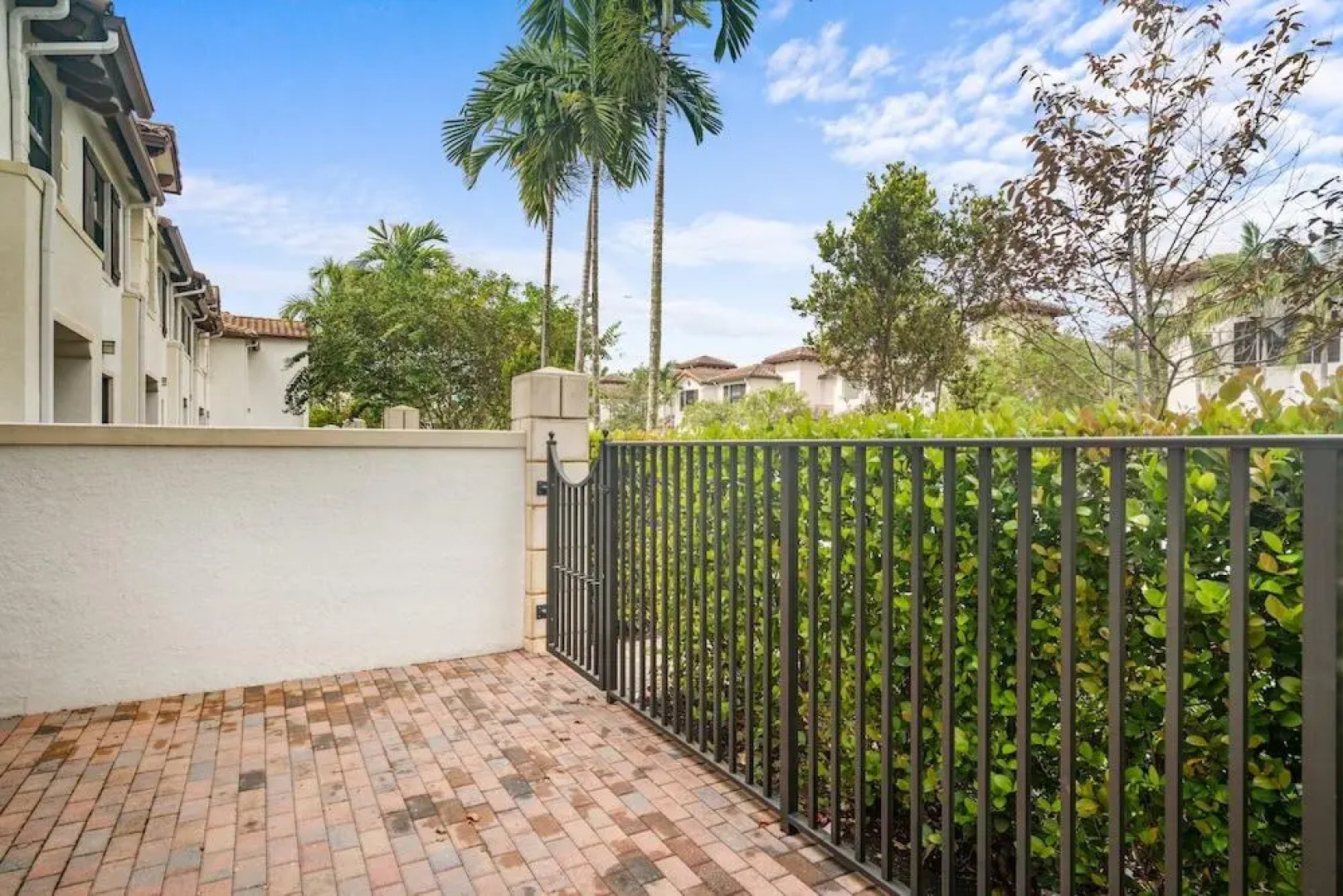 Kasa Hollywood Fort Lauderdale