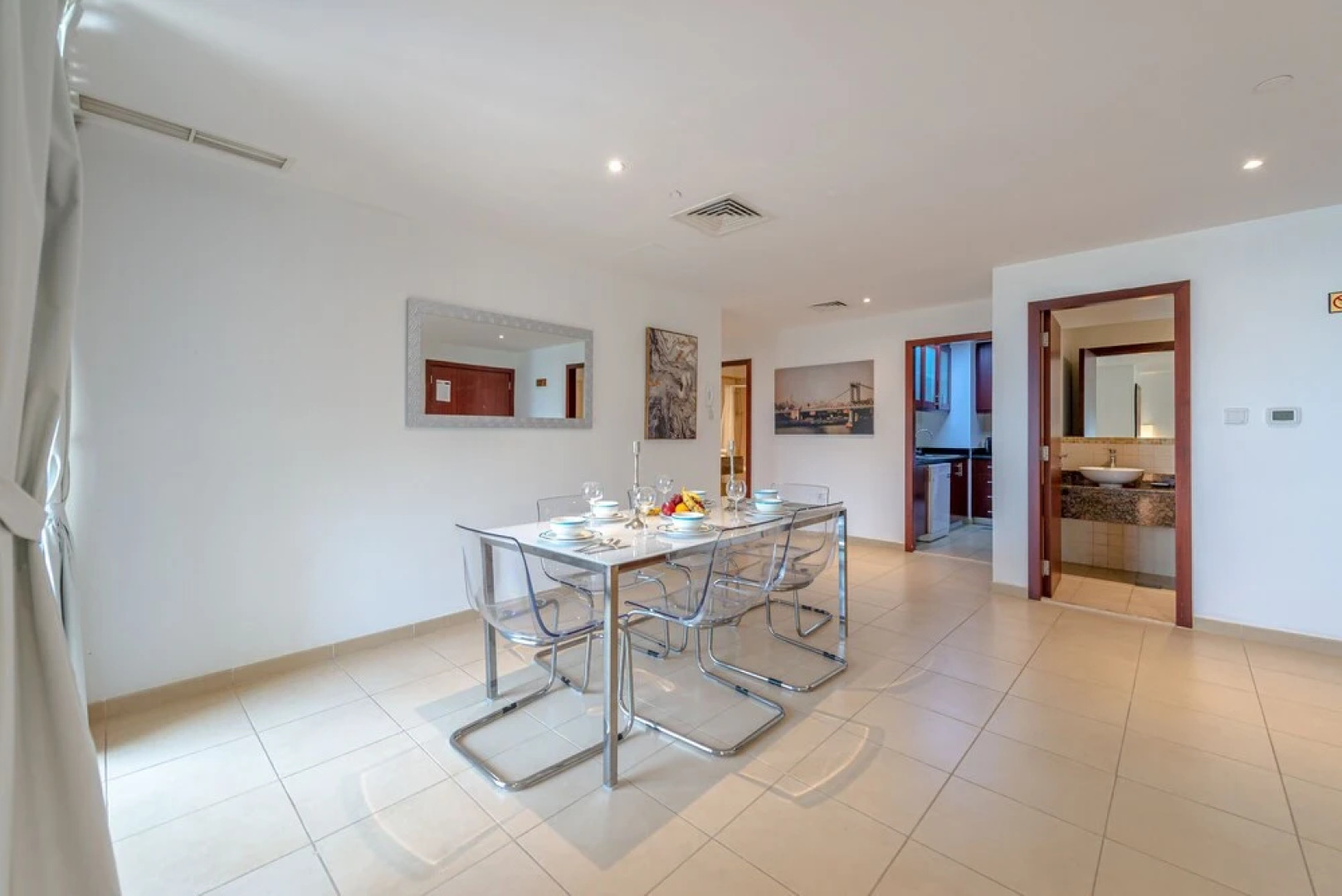 Marco Polo - Charming & Spacious 2BR Apt with Dubai Eye Views