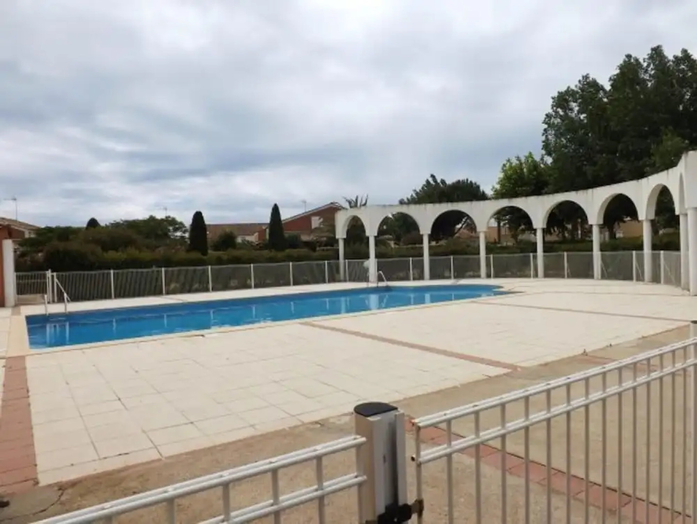 House with 2 Bedrooms in Vendres, with Shared Pool And Furnished Terrace - 300 M From the Beach