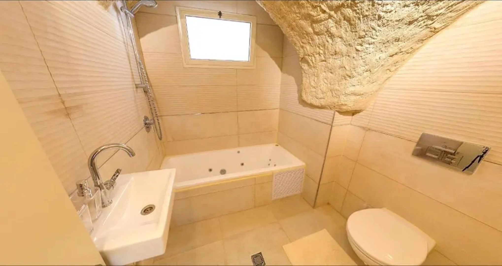 Vacation in the old city of Safed