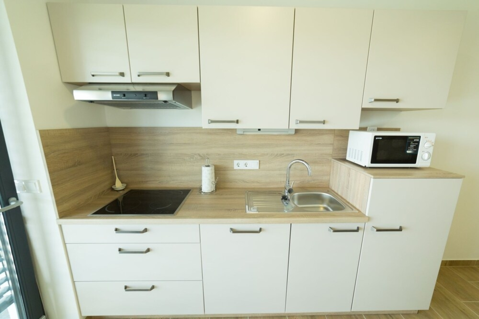 Apartmaji Banonia Stork Flight