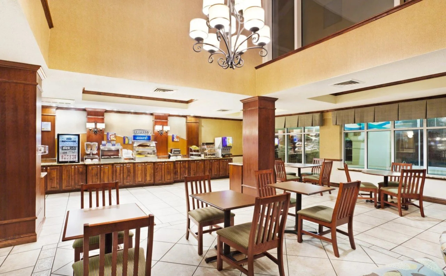 Holiday Inn Express & Suites Sylva - Western Carolina Area by IHG