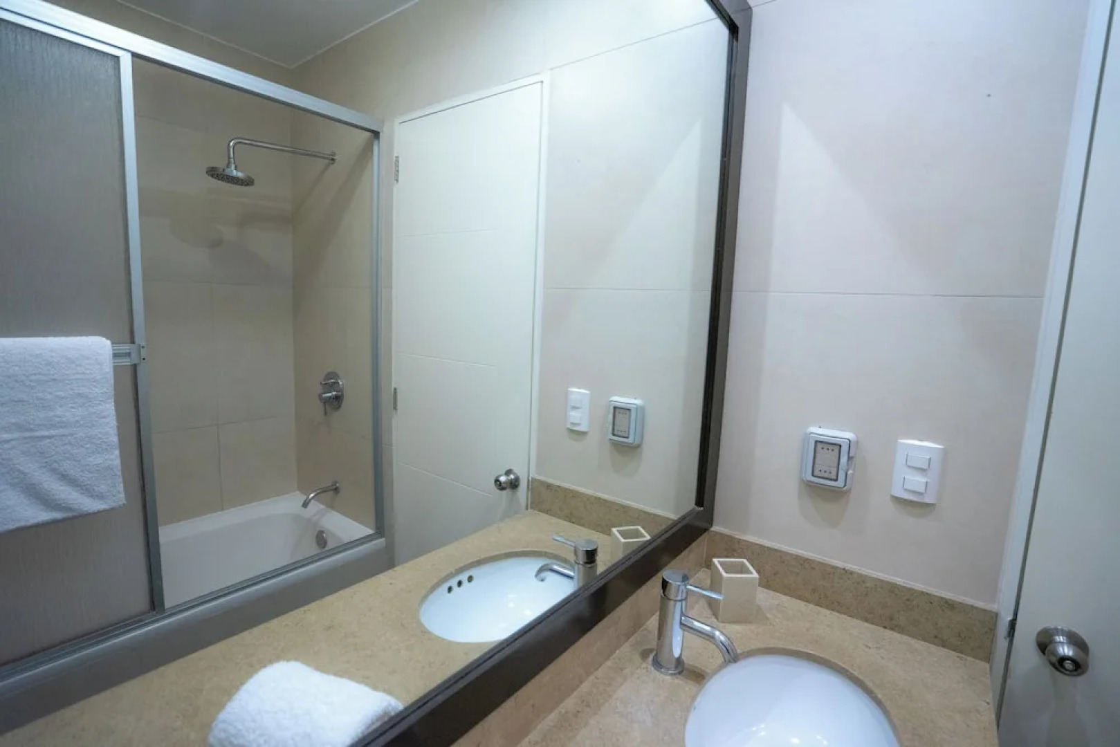 Amazing 1BR with private terrace