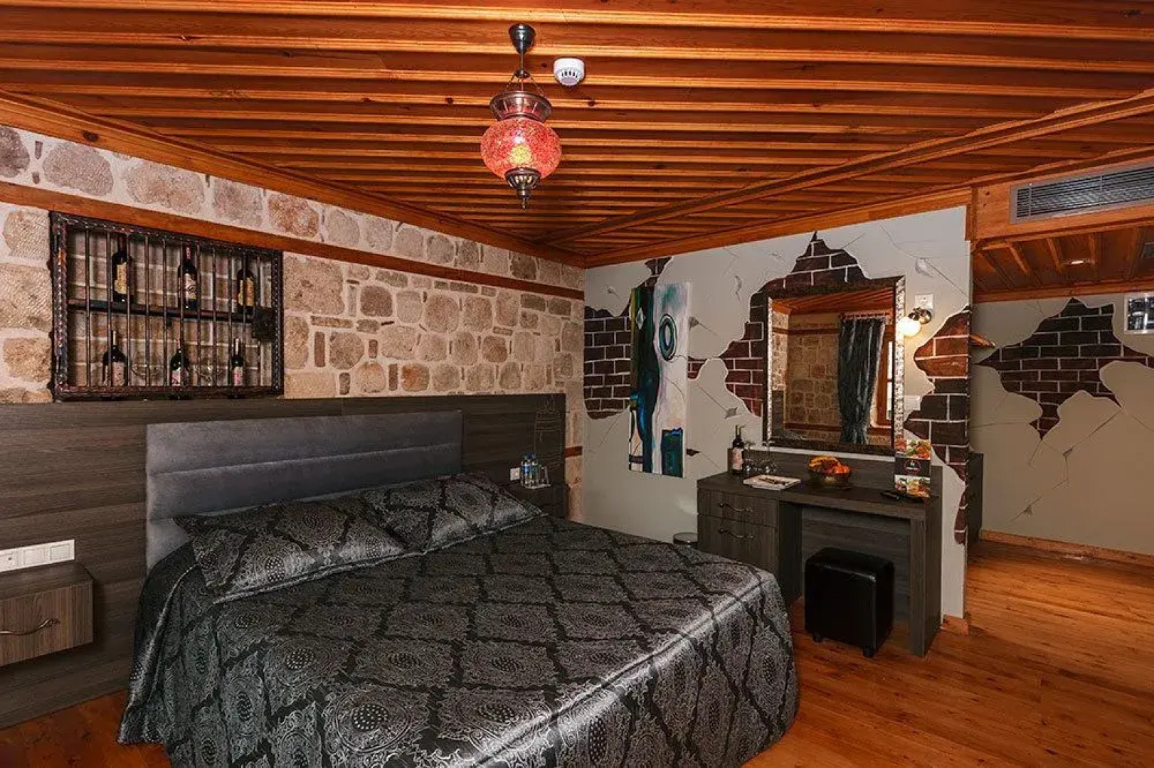 Goodman Hotel Bistro