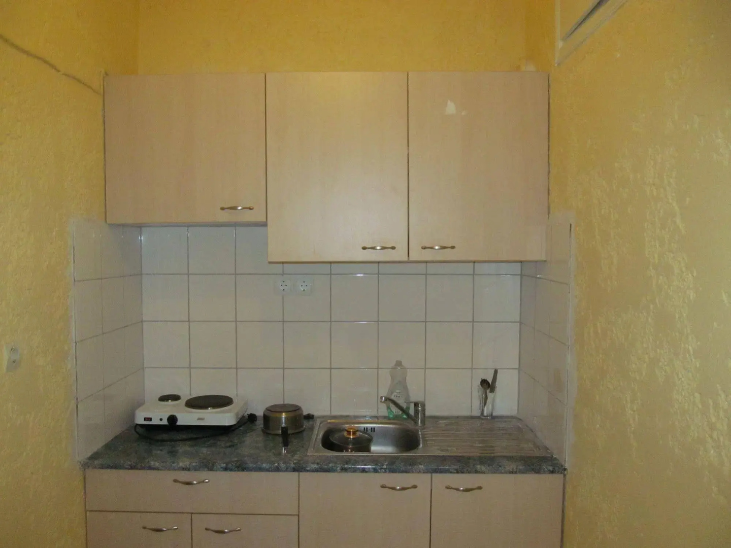 Aquarius Apartments