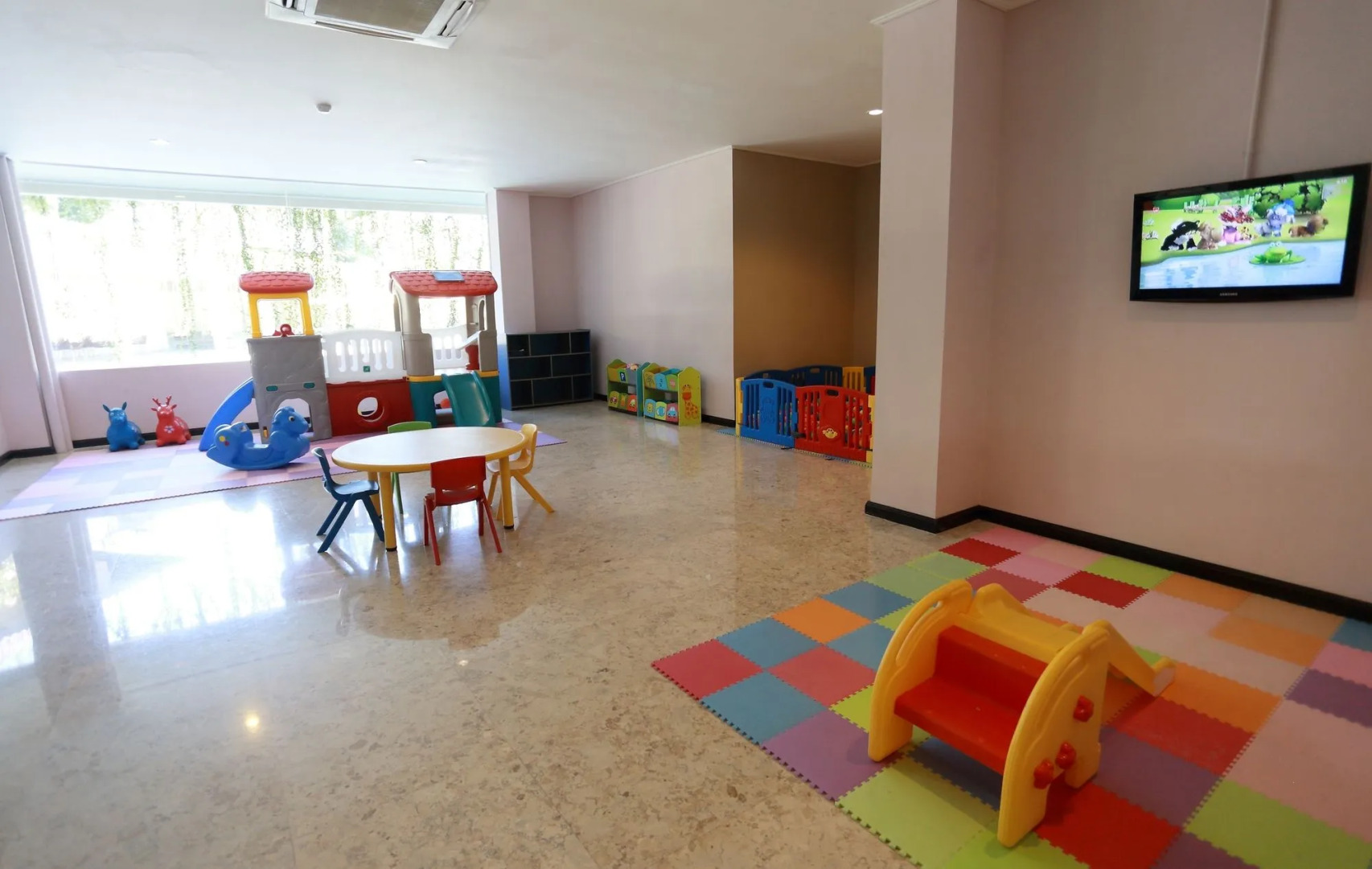 The Singhasari Resort