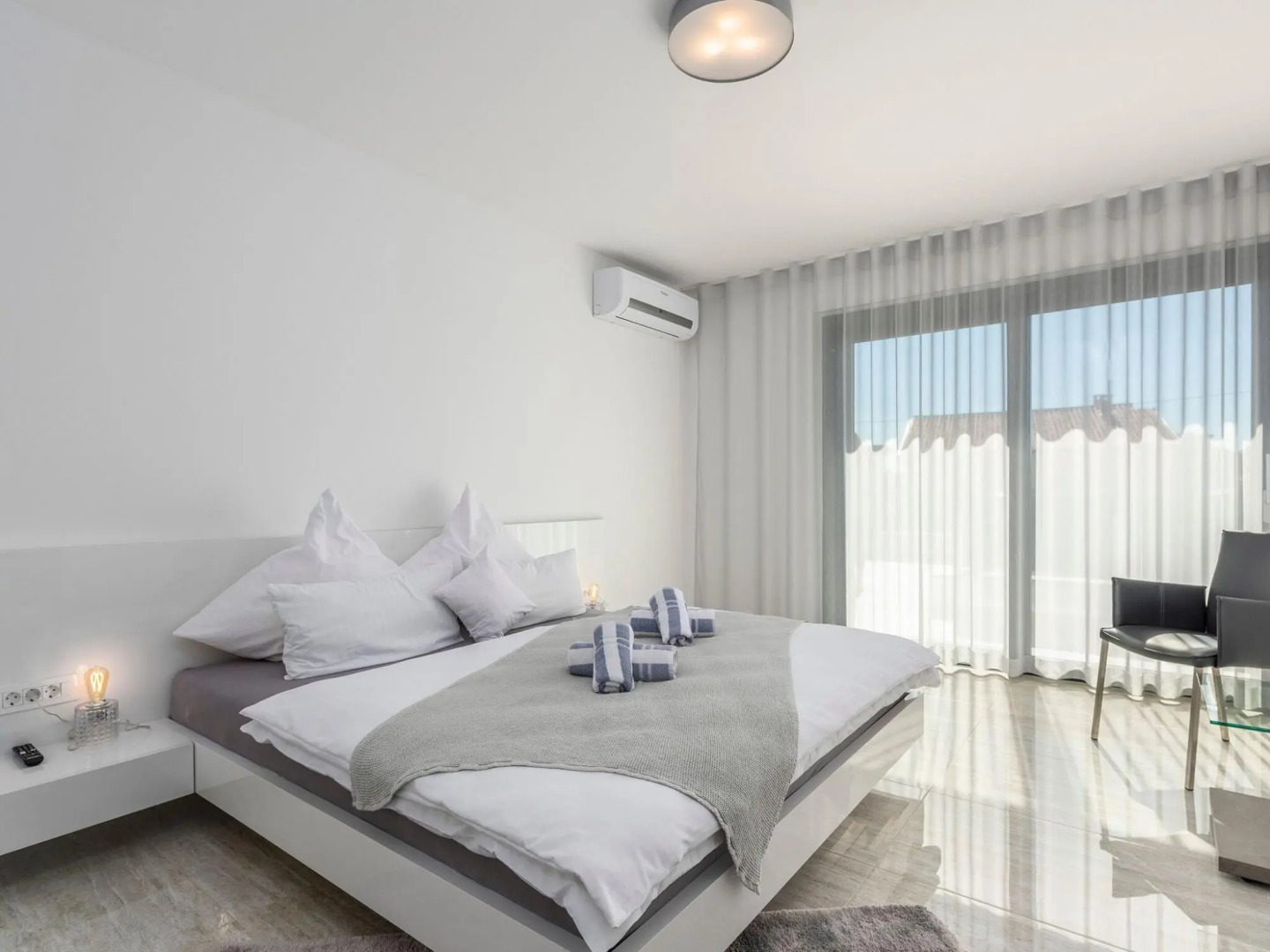 Amazing Holiday Home In Novigrad With Bubble Bath