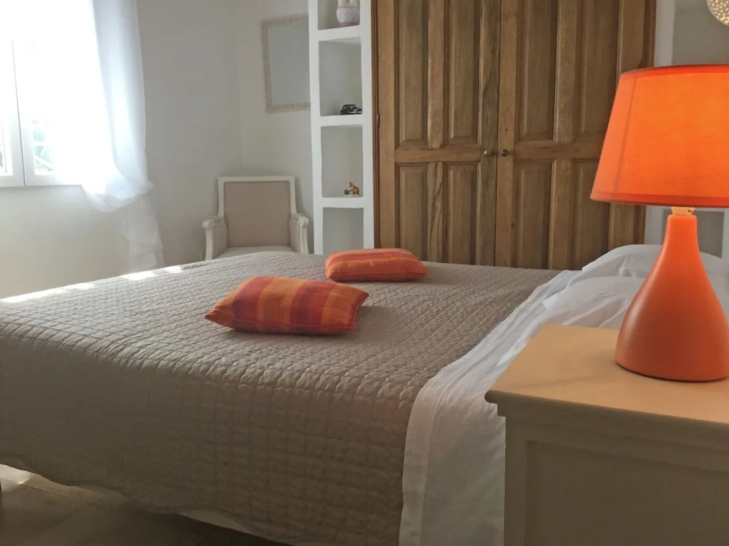 Inviting Villa in Saumane-de-vaucluse With Swimming Pool