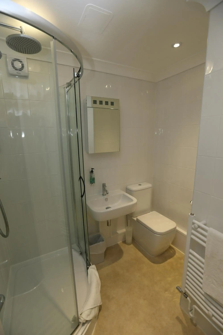 The Corner House Hotel Gatwick