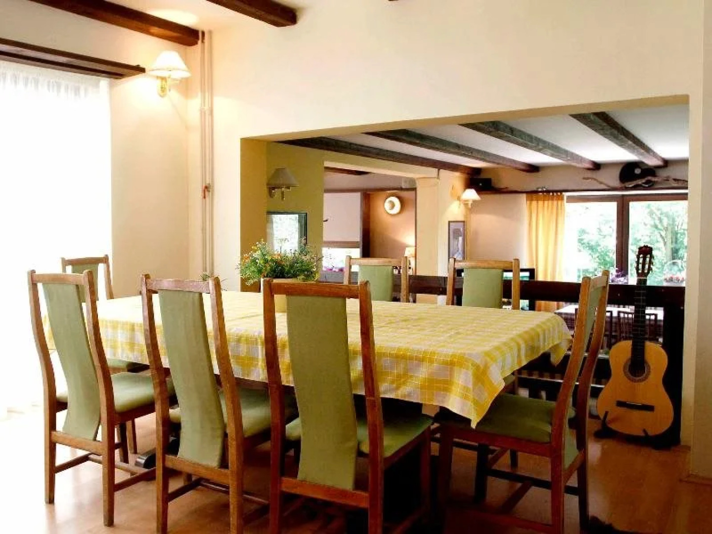 Queen Teuta Palace Resort