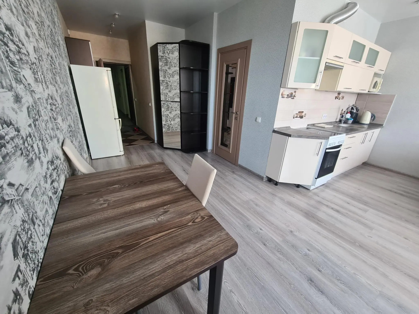 ZNS Rent (ЗНС Рент) на улице Строителей