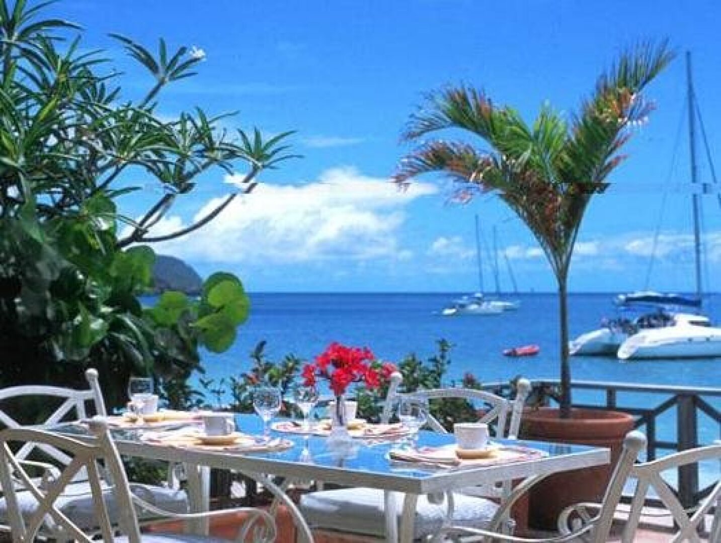 Tamarind Beach Hotel & Yacht Club