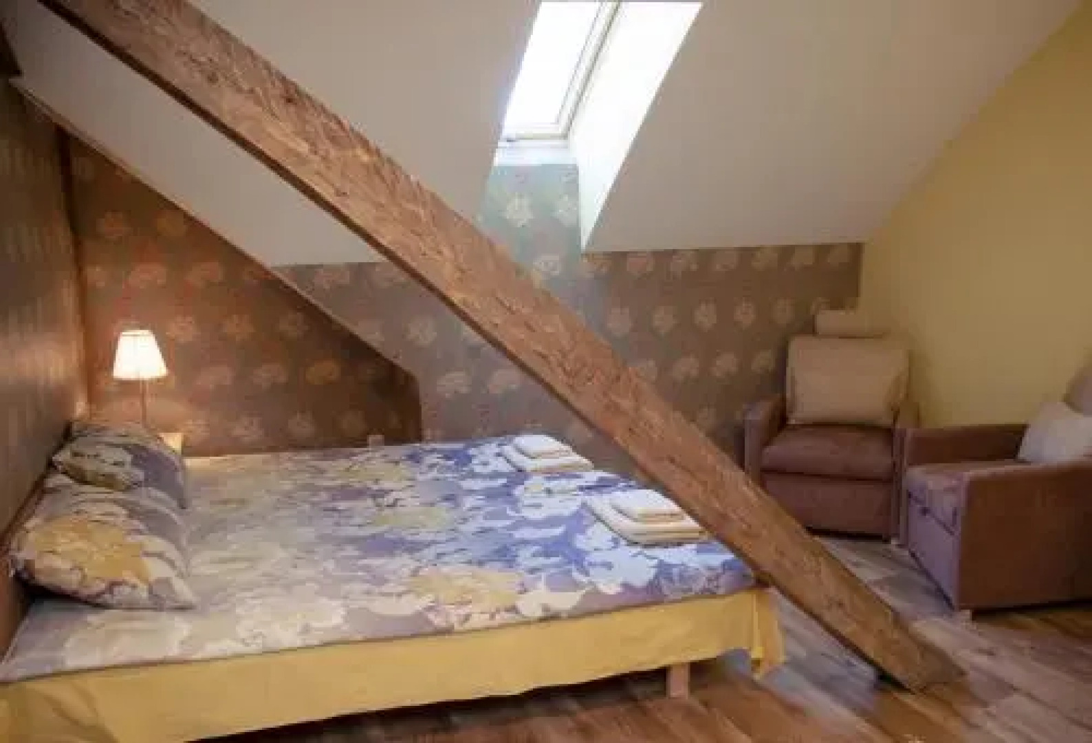 Pööni Tavern & Guesthouse