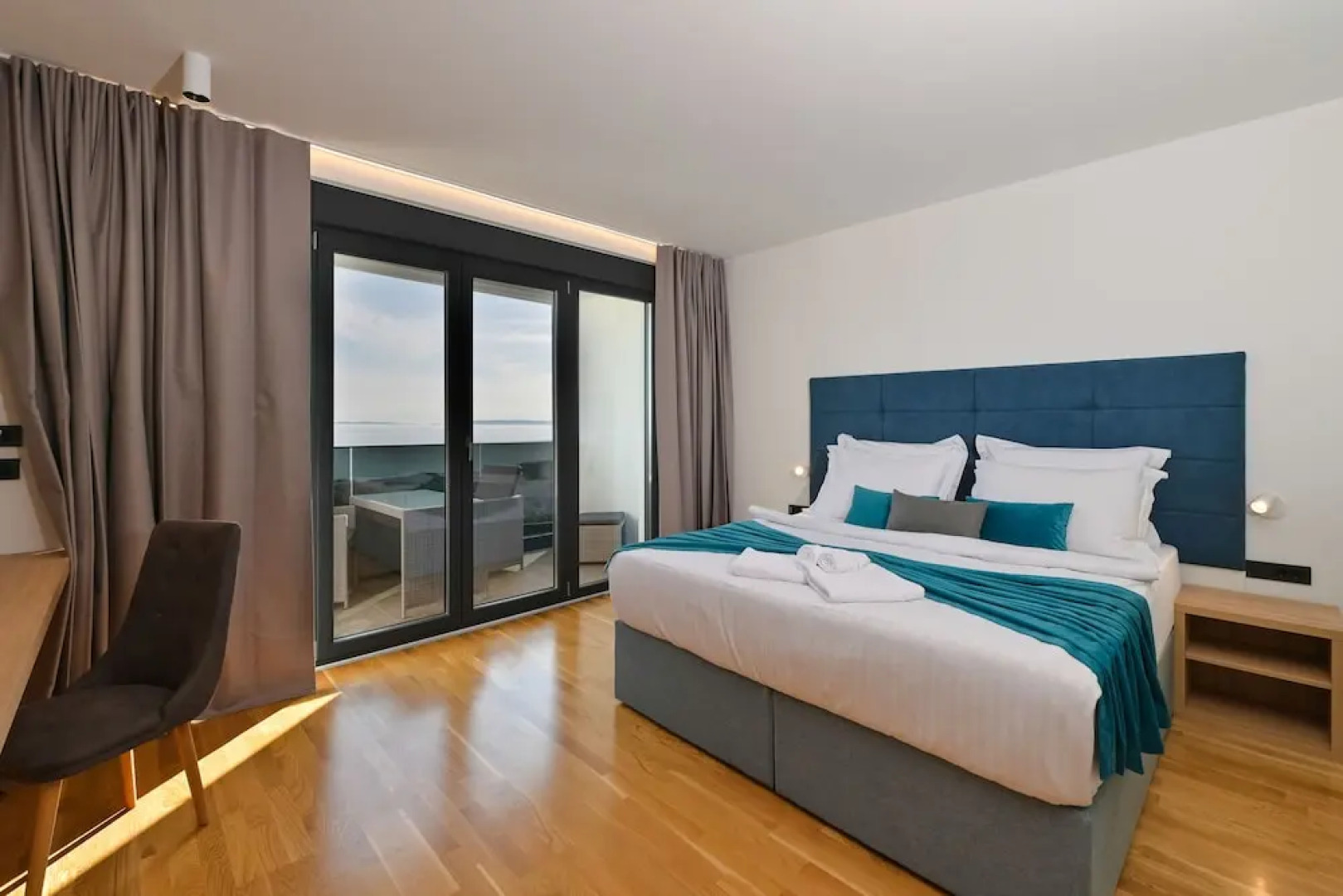 Villa Luna- Private Heated Pool