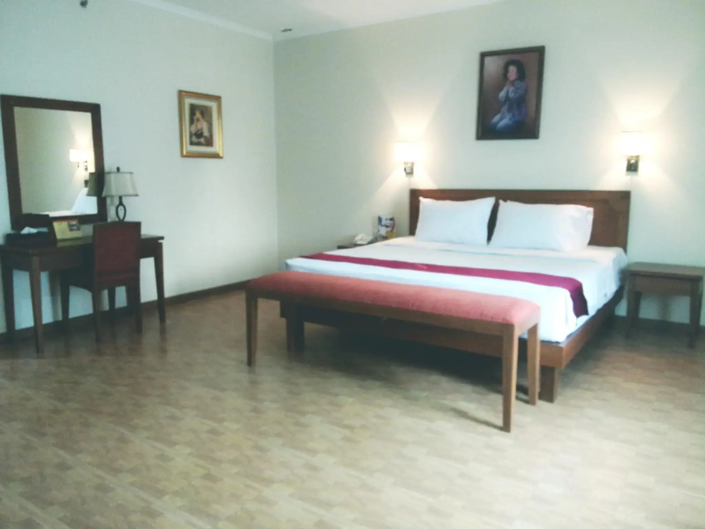 Pia Hotel Cirebon