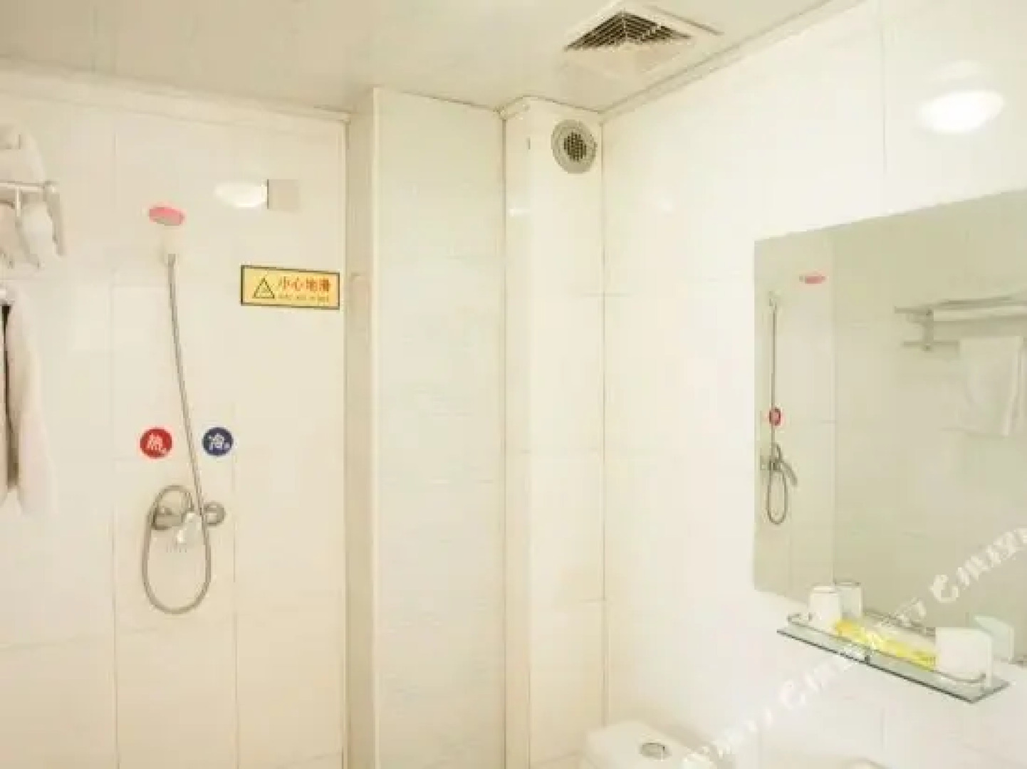 Kelinning Hotel Qingdao Hainandao Road