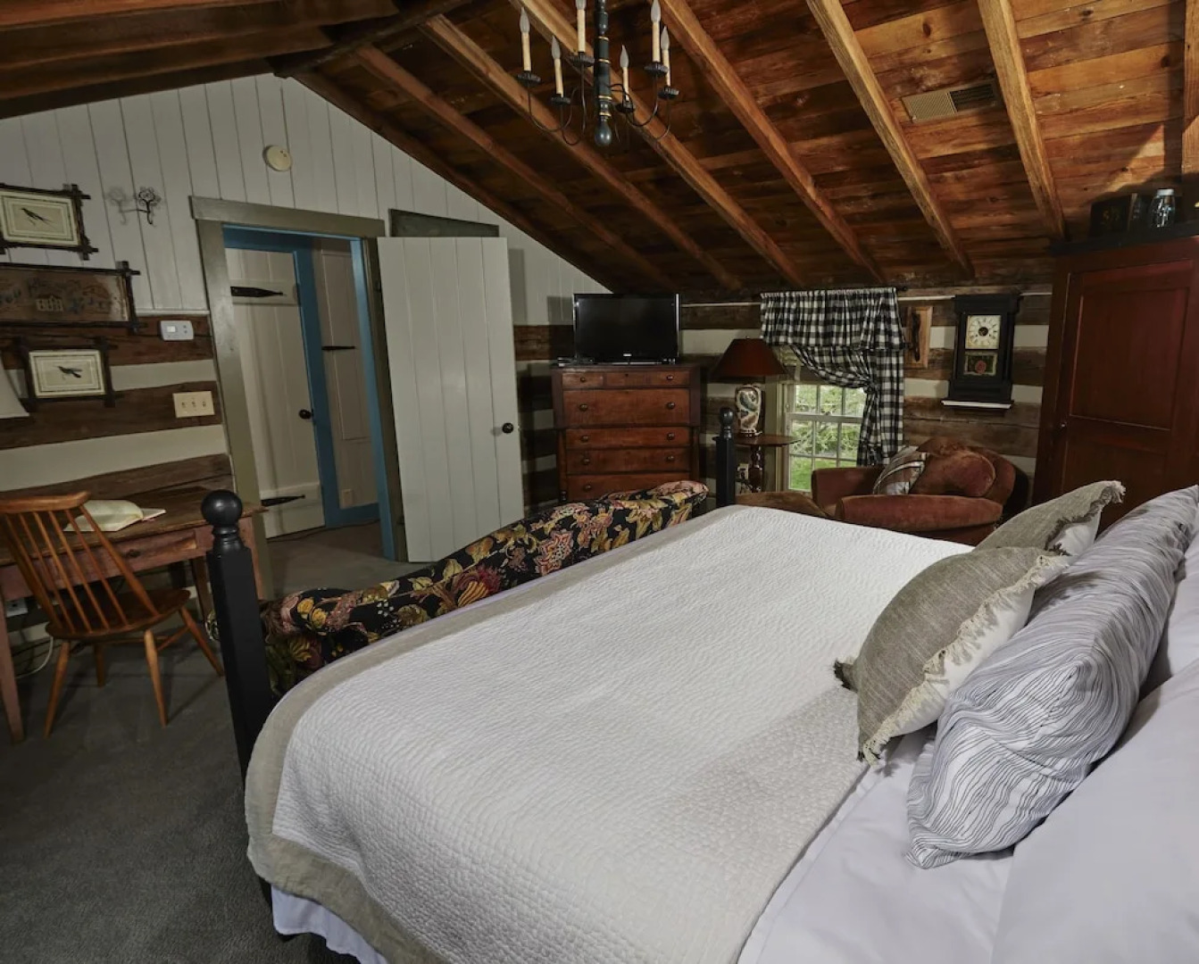 Willis Graves Bed and Breakfast