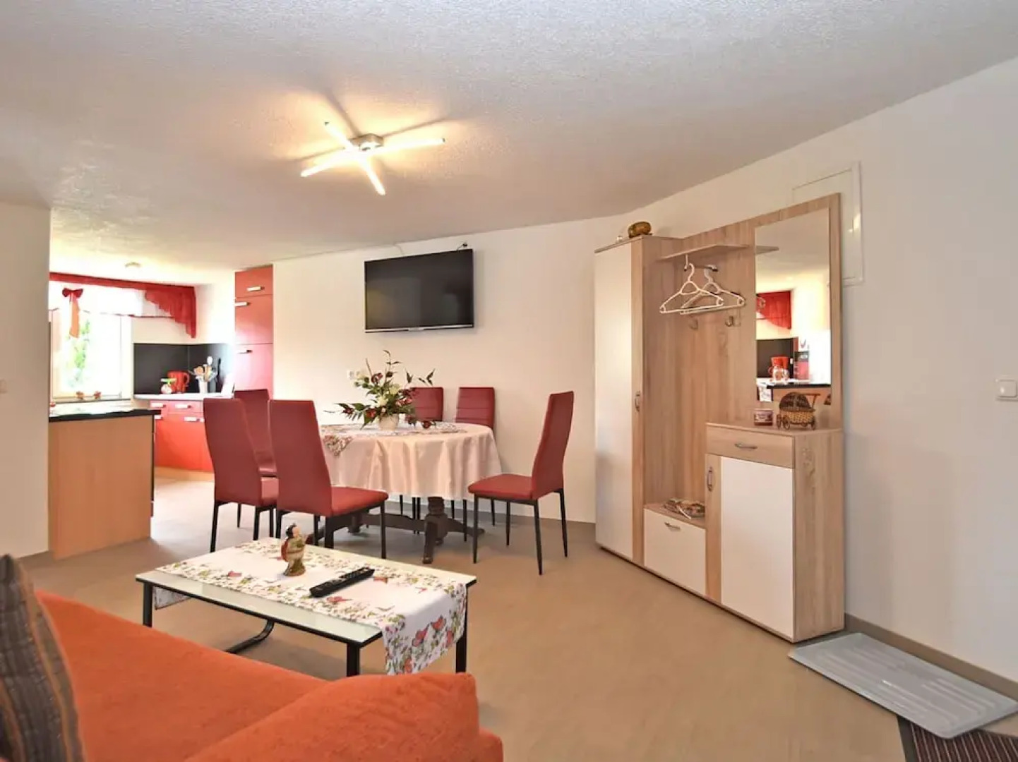 Komfort und Naturflucht, Lichtenhain