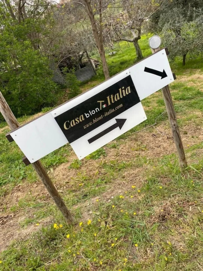 Charming 2-bed Apartment in Petritoli