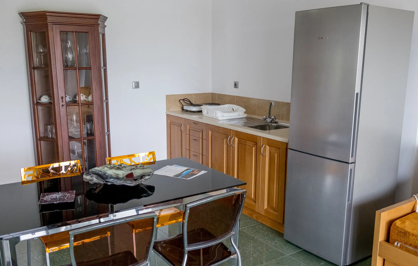 IonionStar Hotel