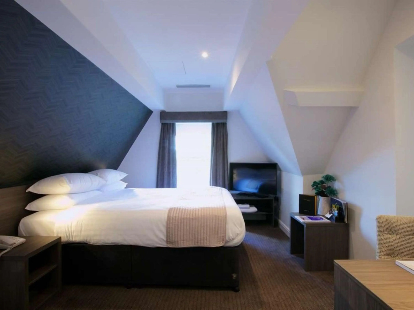 Stourport Manor Hotel