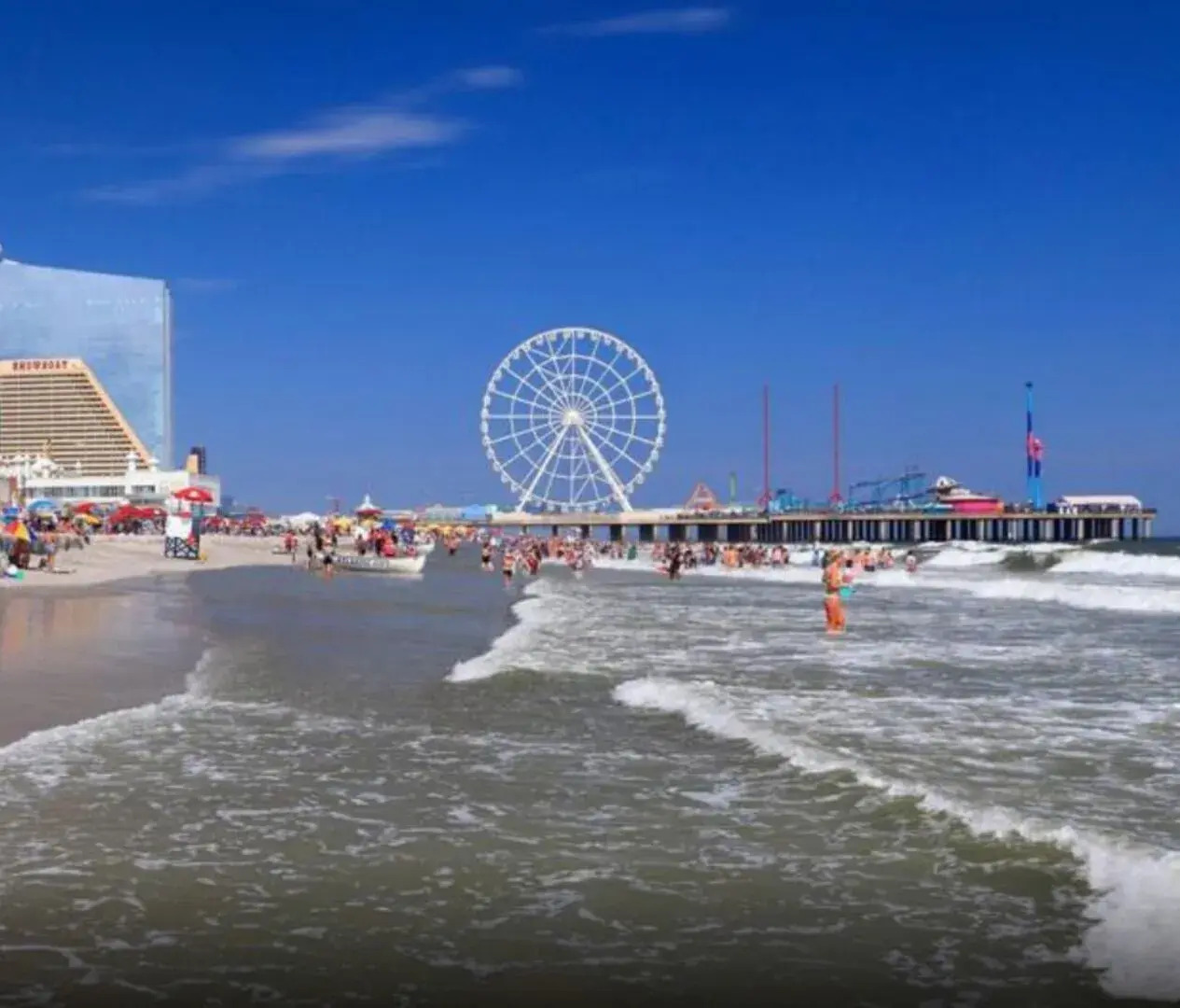 TWO Modern Condos on the Boardwalk by Cozysuites