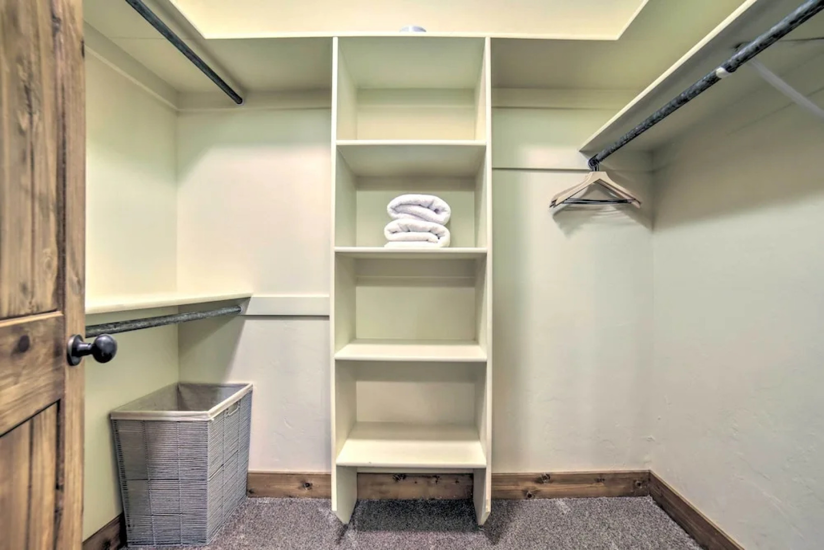 Cozy Driggs Condo ~ 40 Mi to Grand Teton NP!