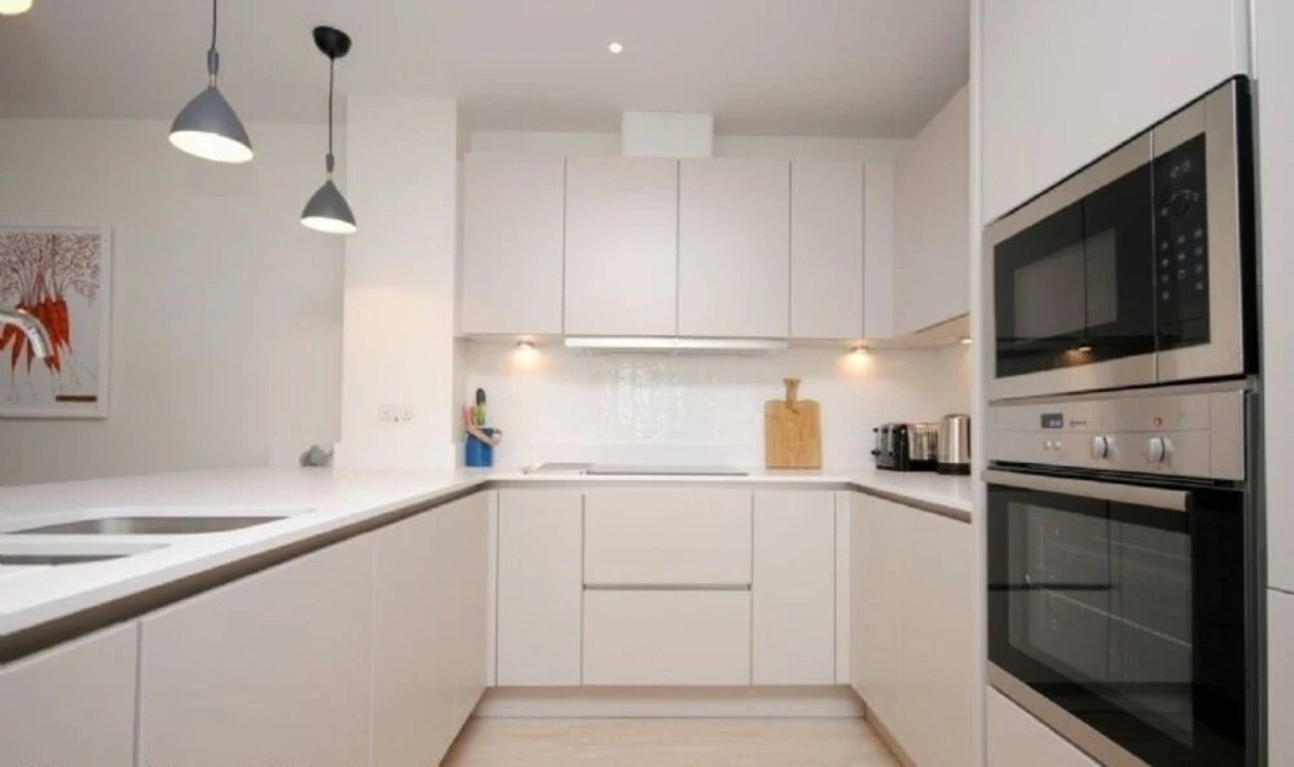 8 The Salterns, Chichester 402400