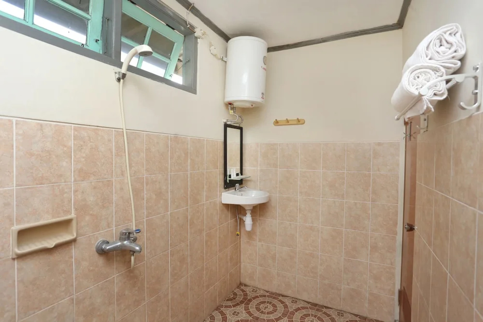 Penginapan Kepurun Pawana by OYO Rooms