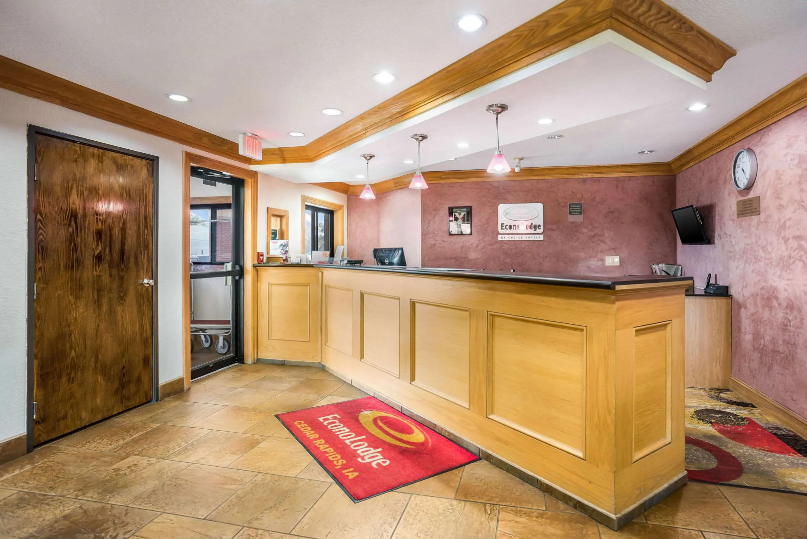 Econo Lodge Cedar Rapids South