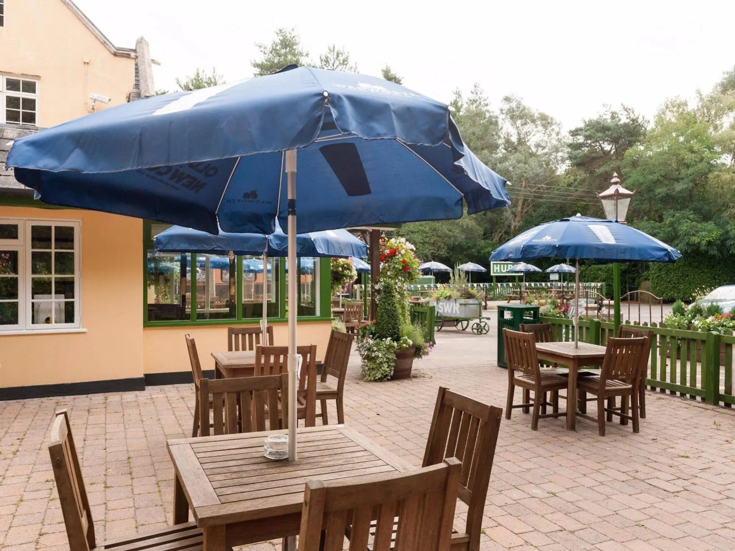 The Avon Causeway Hotel