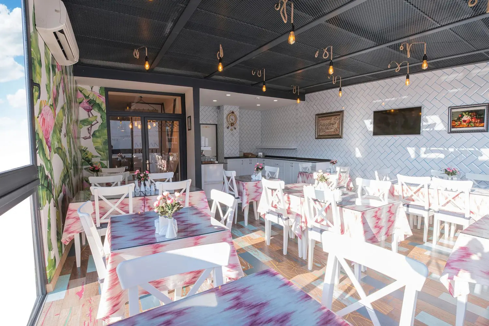 Miran Hotel