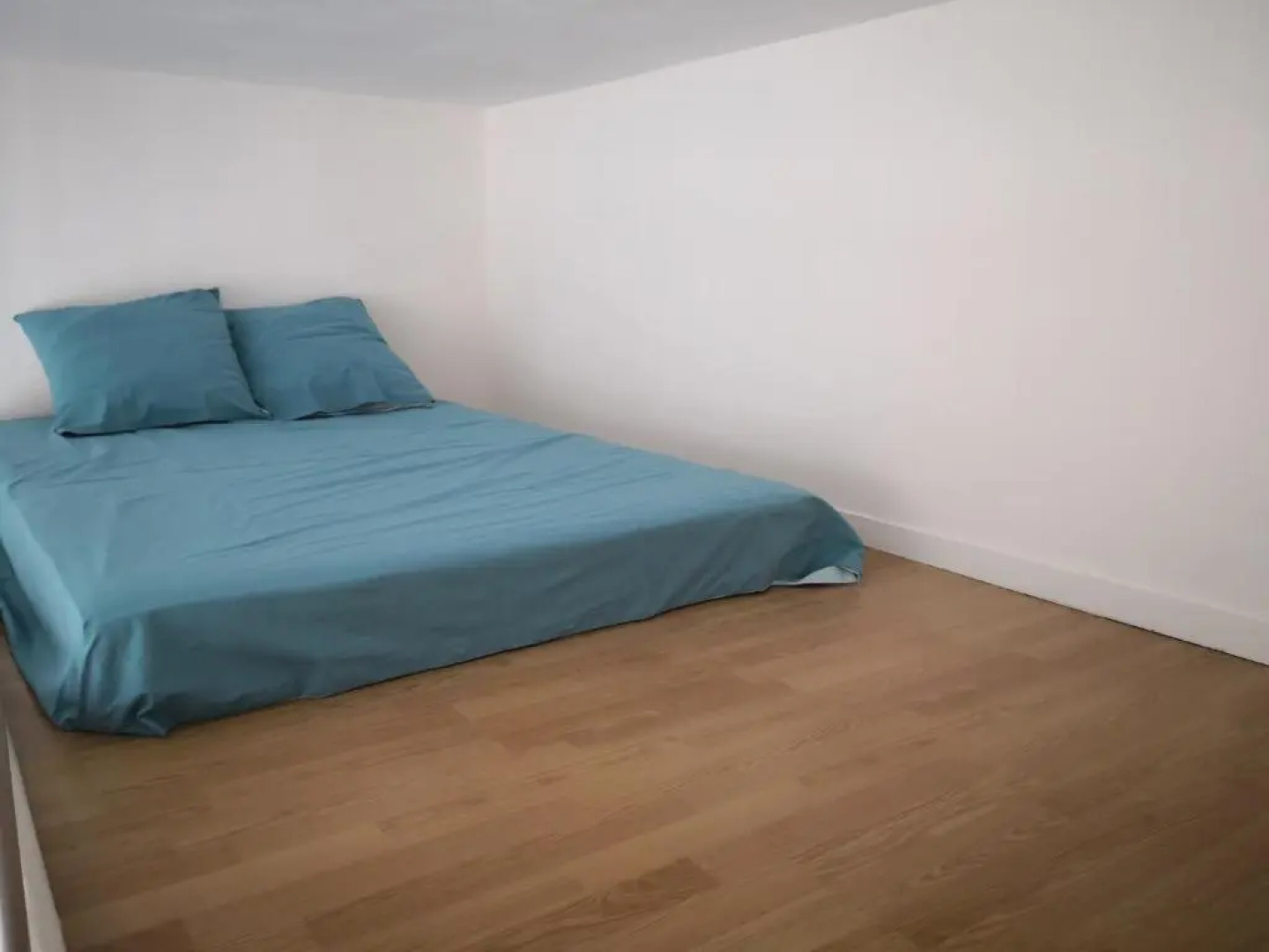 studio en plein centre ville à 8 minutes de l'océan