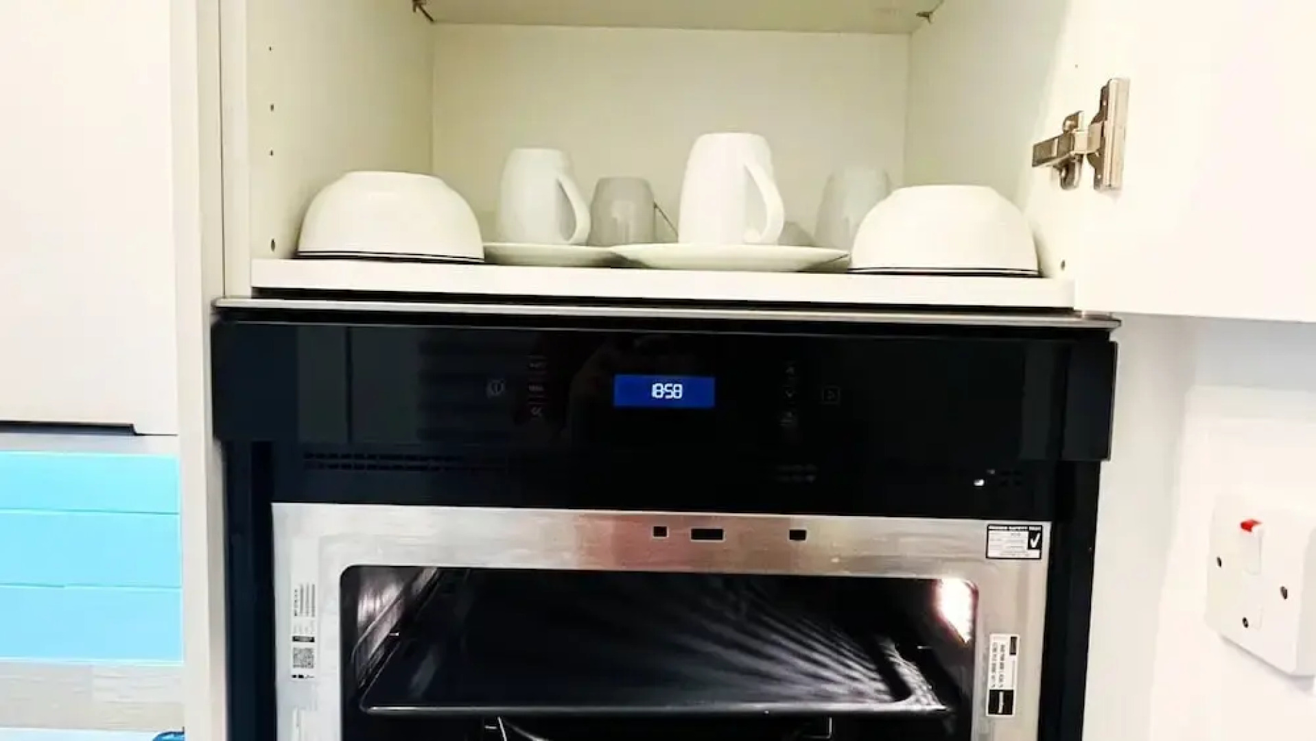 Luxury Entire Holiday Apartment - Self Checkin & Checkout