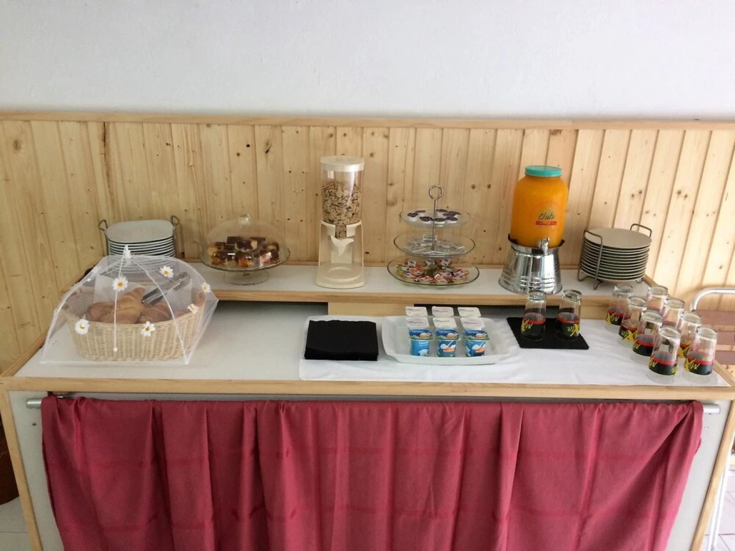 Apartment Calle Acacias