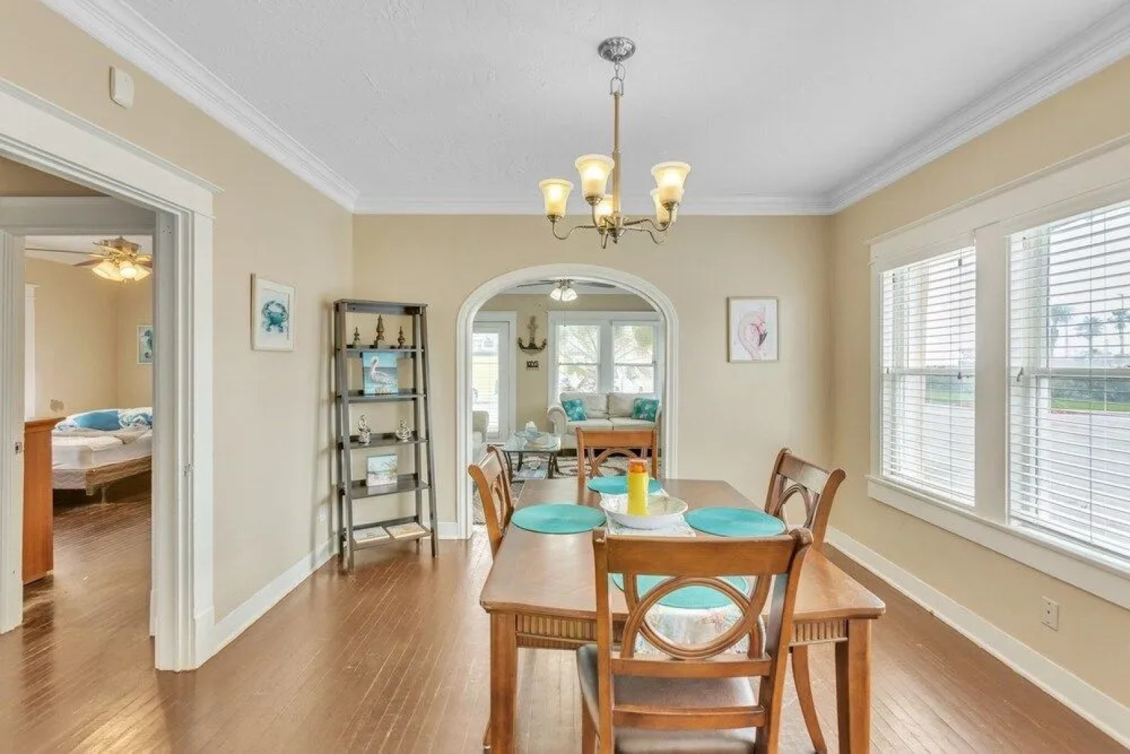 Sand Of Time Cottage 2 Bedroom Cottage By Redawning