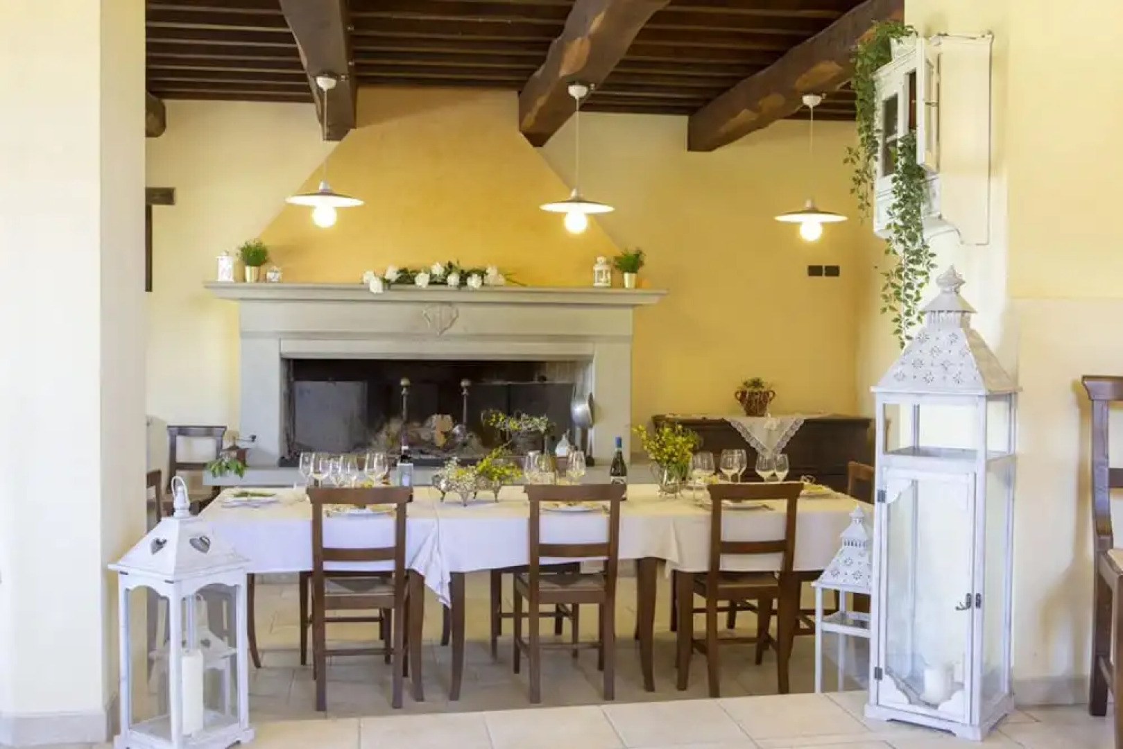 Inviting 15 Guests Villa